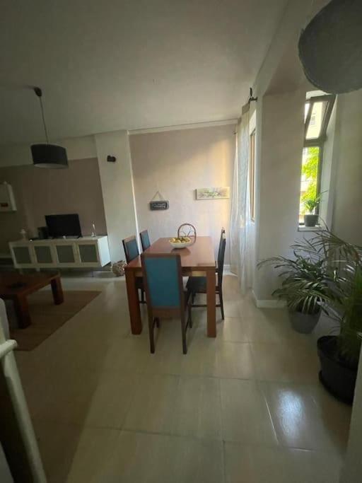 Appartamento Daloba House Costa da Caparica Esterno foto